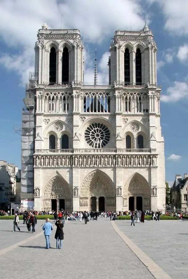 Gorgeous St Germain Des Pres * Paris